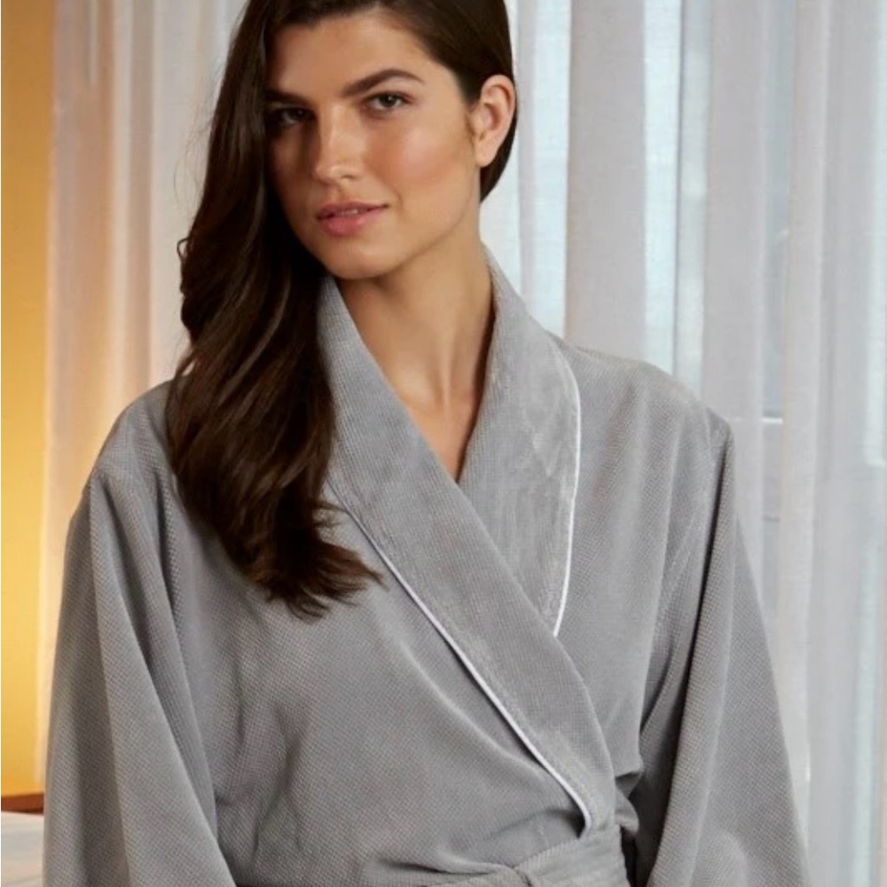 Lux Diamond Microfiber Bathrobe